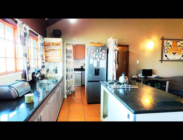 3 BEDROOM HOUSE FOR SALE IN WEMBLEY